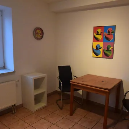 Grosszuegige Auf Resthof 公寓 *